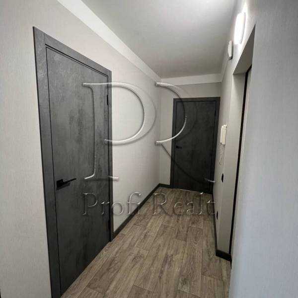 Продажа 2-комнатной квартиры 47 м², Березняковская ул., 24