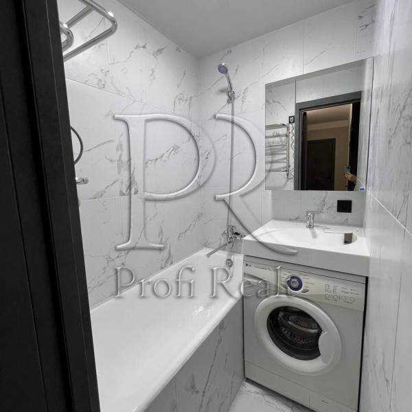 Продажа 2-комнатной квартиры 47 м², Березняковская ул., 24