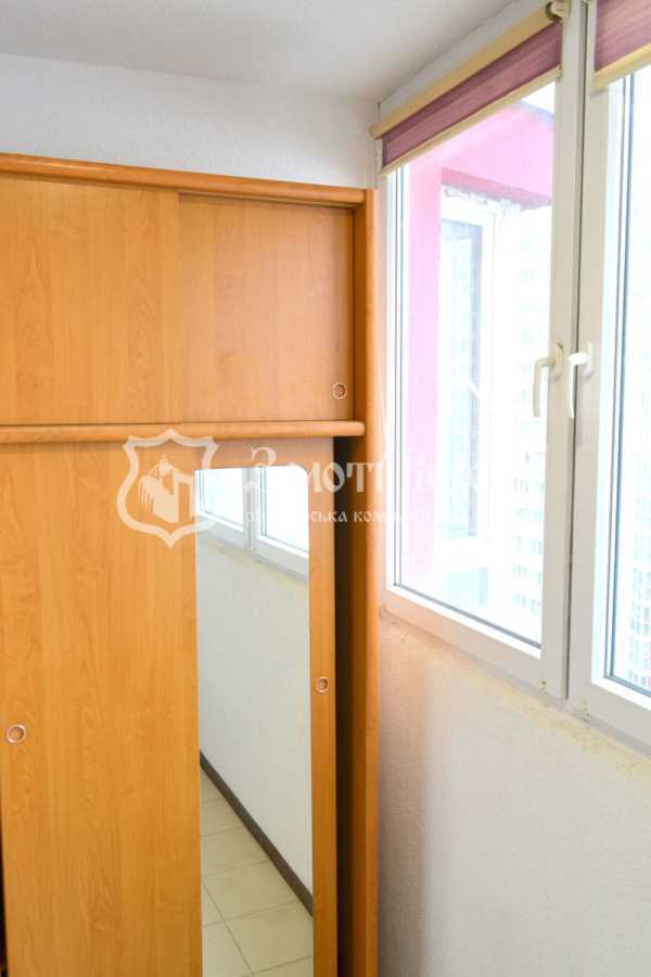 Продаж 1-кімнатної квартири 50.4 м², Михайла Донця вул., Драгоманова, 2а