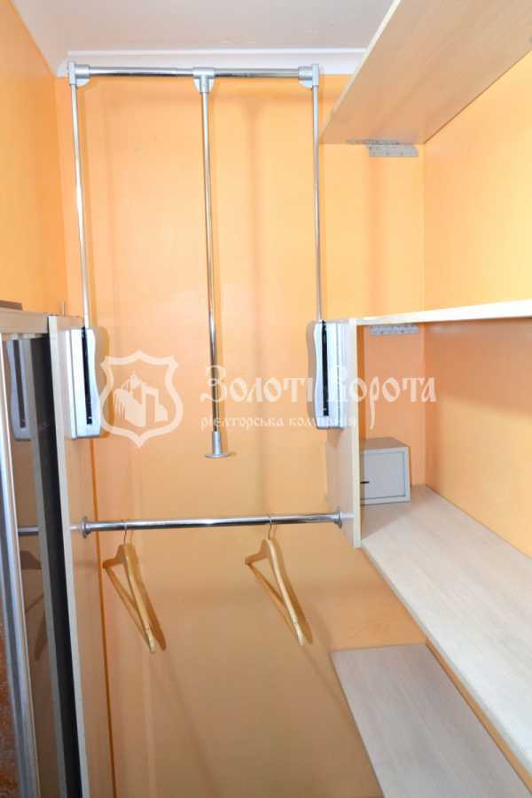 Продаж 1-кімнатної квартири 50.4 м², Михайла Донця вул., Драгоманова, 2а