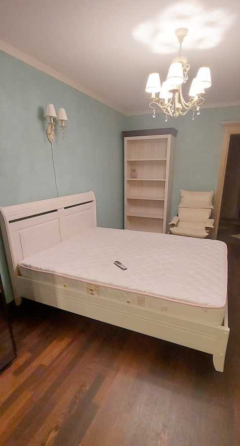 Продажа 5-комнатной квартиры 172 м², Боголюбова ул., 16