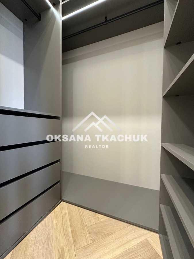 Продажа 1-комнатной квартиры 40 м², Днепровская наб., 16Г