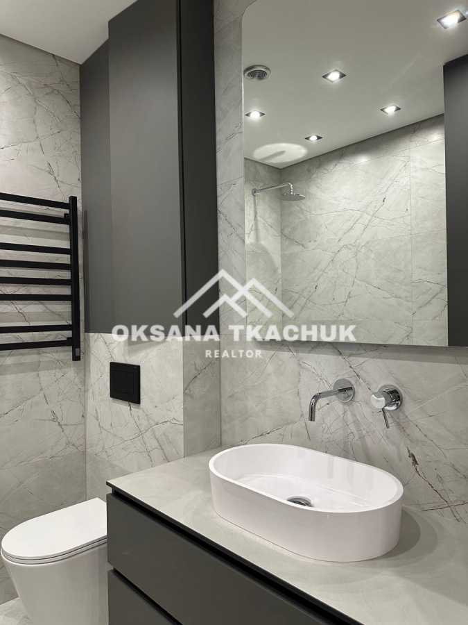 Продажа 1-комнатной квартиры 40 м², Днепровская наб., 16Г