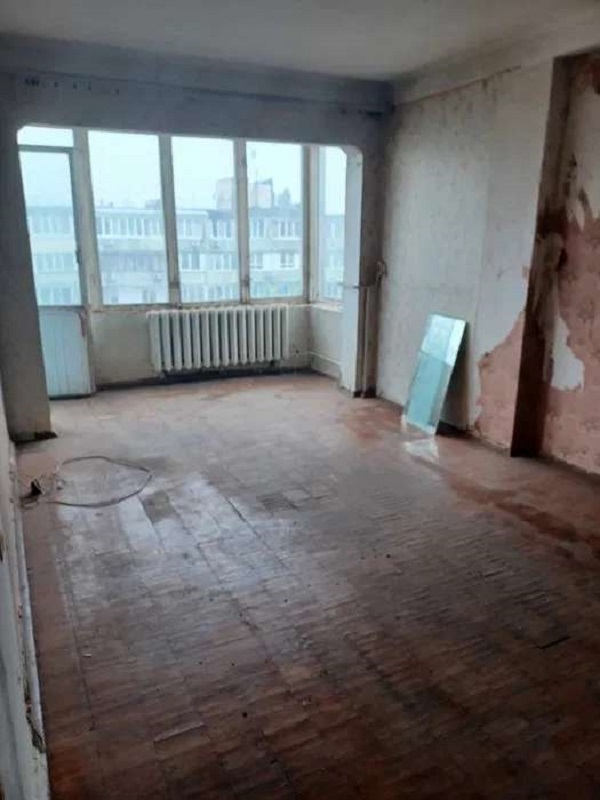 Продаж 2-кімнатної квартири 47 м², Русанівський бул., 9