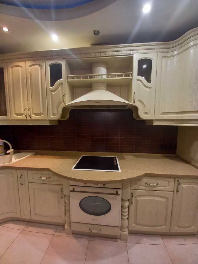 Оренда 2-кімнатної квартири 70 м², Верховної Ради бул., 14Б