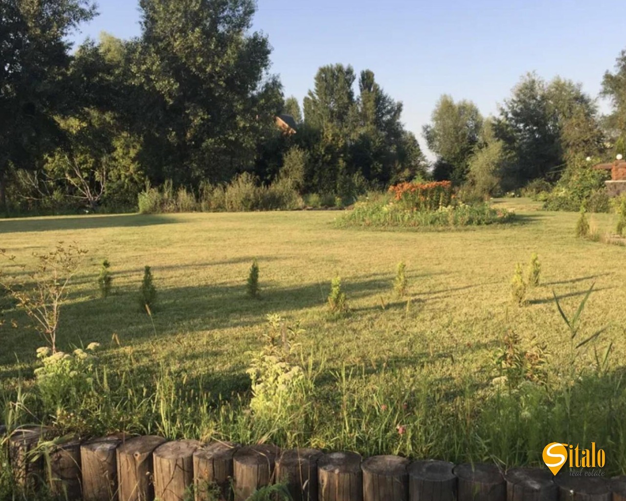 Продажа участка под индивидуальное жилое строительство 20 соток, 1-я Озерная ул.