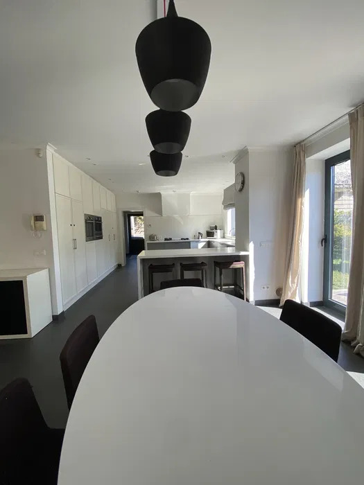 Аренда коттеджа 380 м², 5-я Абрикосовая ул.