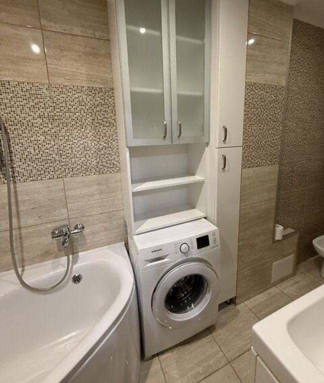 Продажа 2-комнатной квартиры 74 м², Богдана Хмельницкого ул.