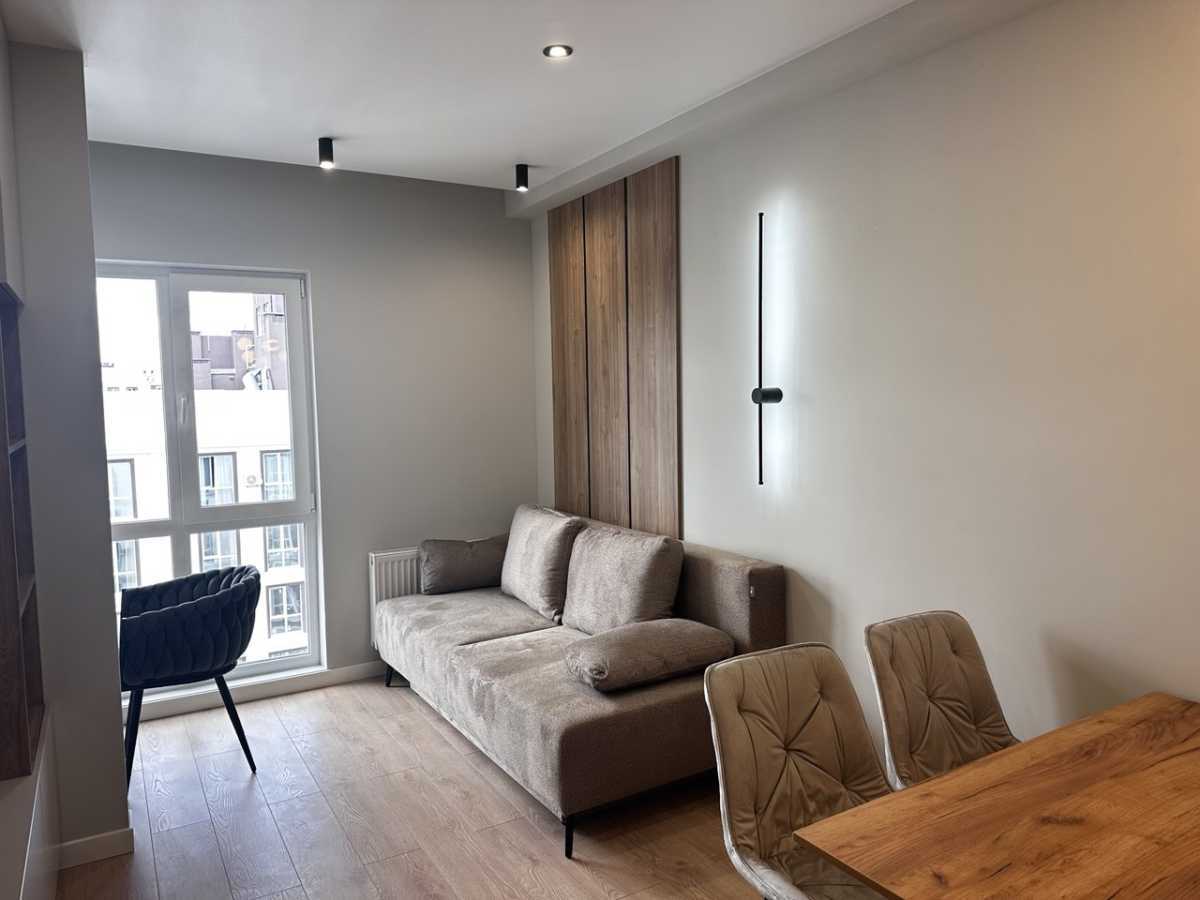 Продаж 1-кімнатної квартири 42 м², Михайла Максимовича вул., 48в
