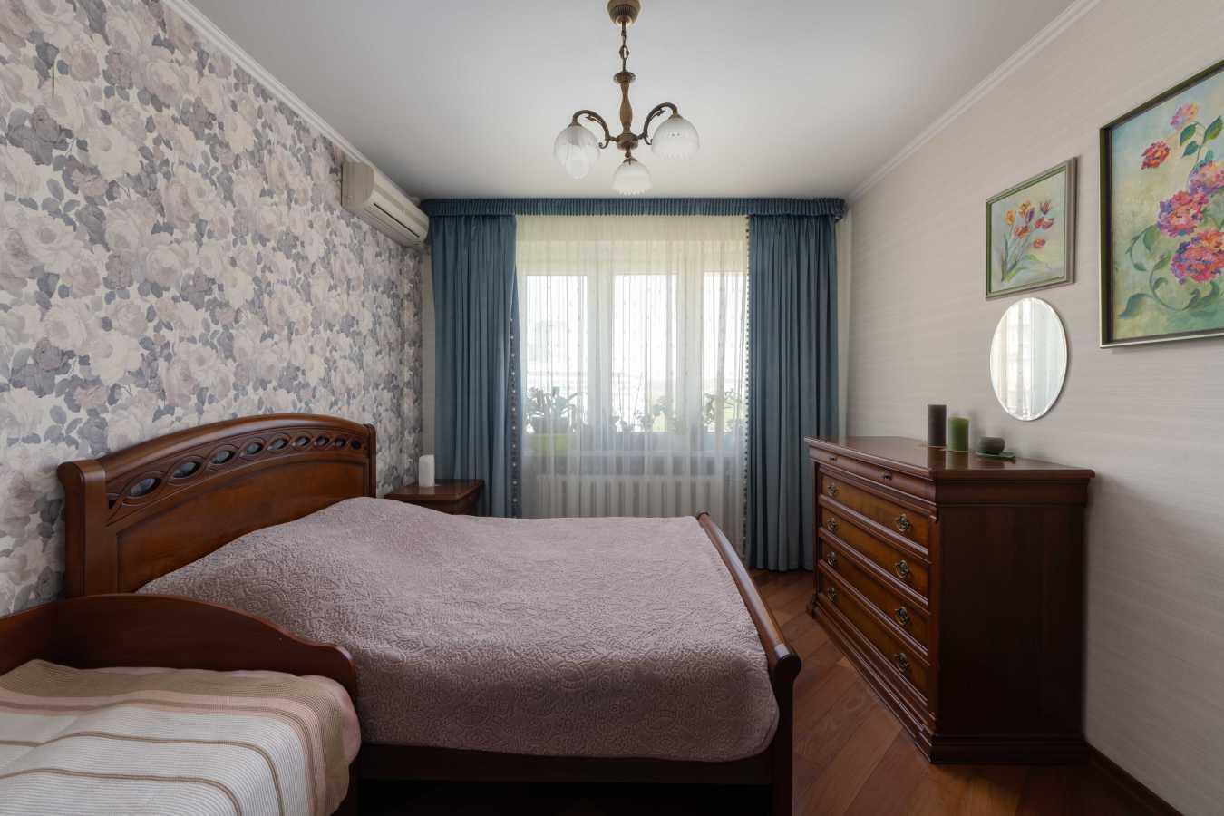 Продажа 3-комнатной квартиры 98 м², Старонаводницкая ул., 8А