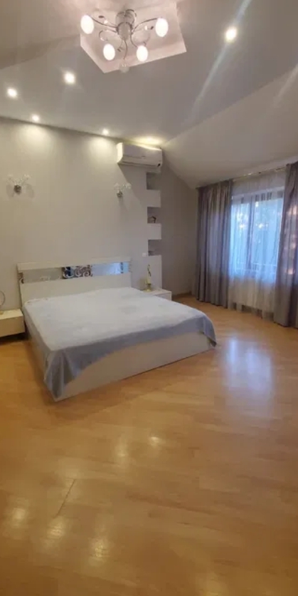 Аренда дома 205 м², Зои Космодемьянской ул.