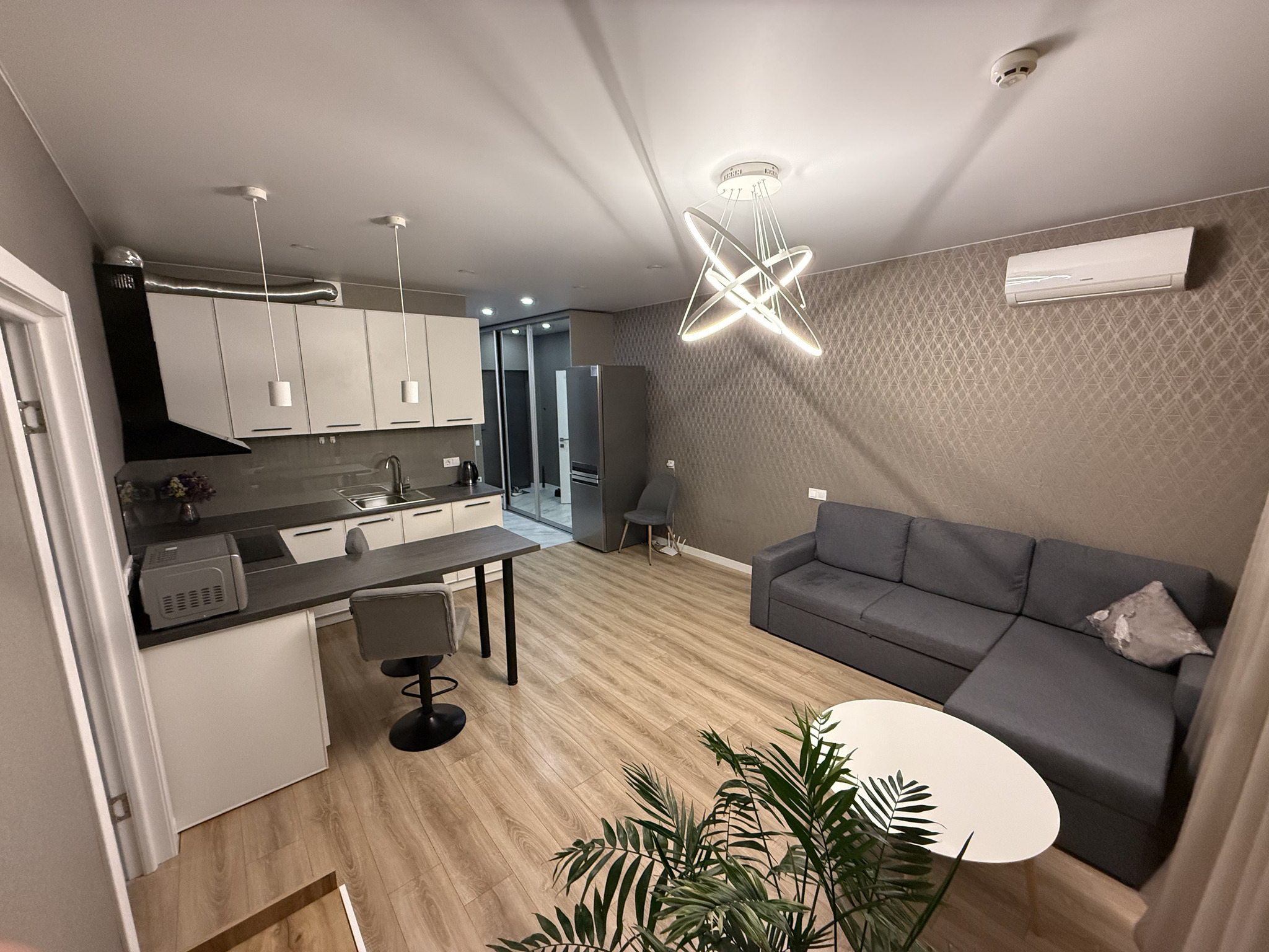 Продажа 1-комнатной квартиры 50.1 м², Каменская ул., 6