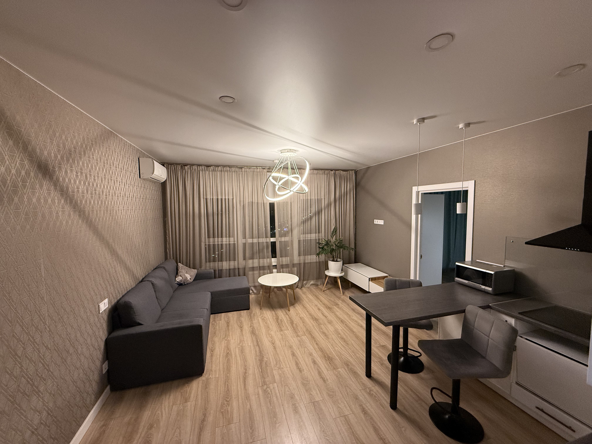 Продажа 1-комнатной квартиры 50.1 м², Каменская ул., 6