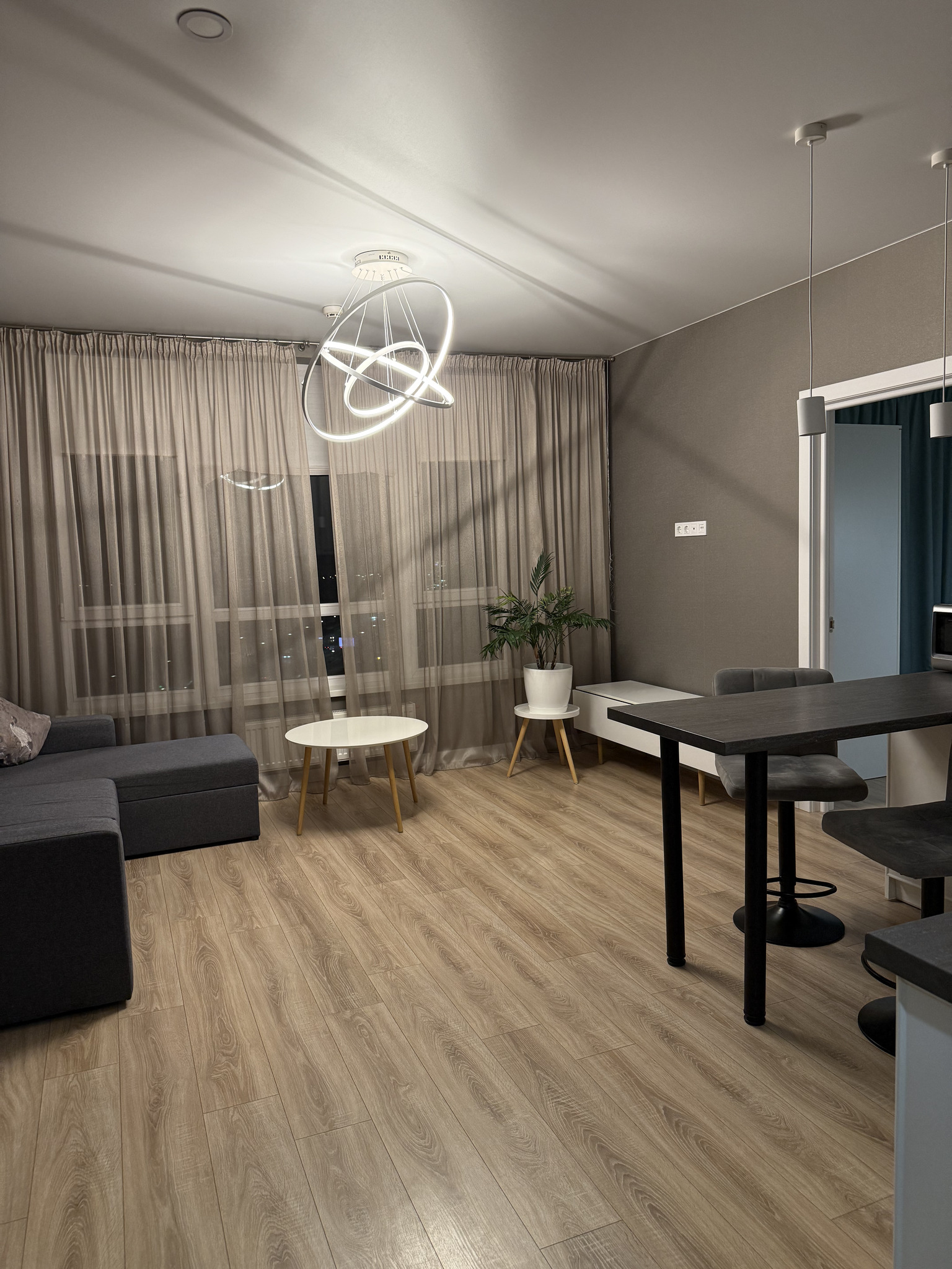 Продажа 1-комнатной квартиры 50.1 м², Каменская ул., 6