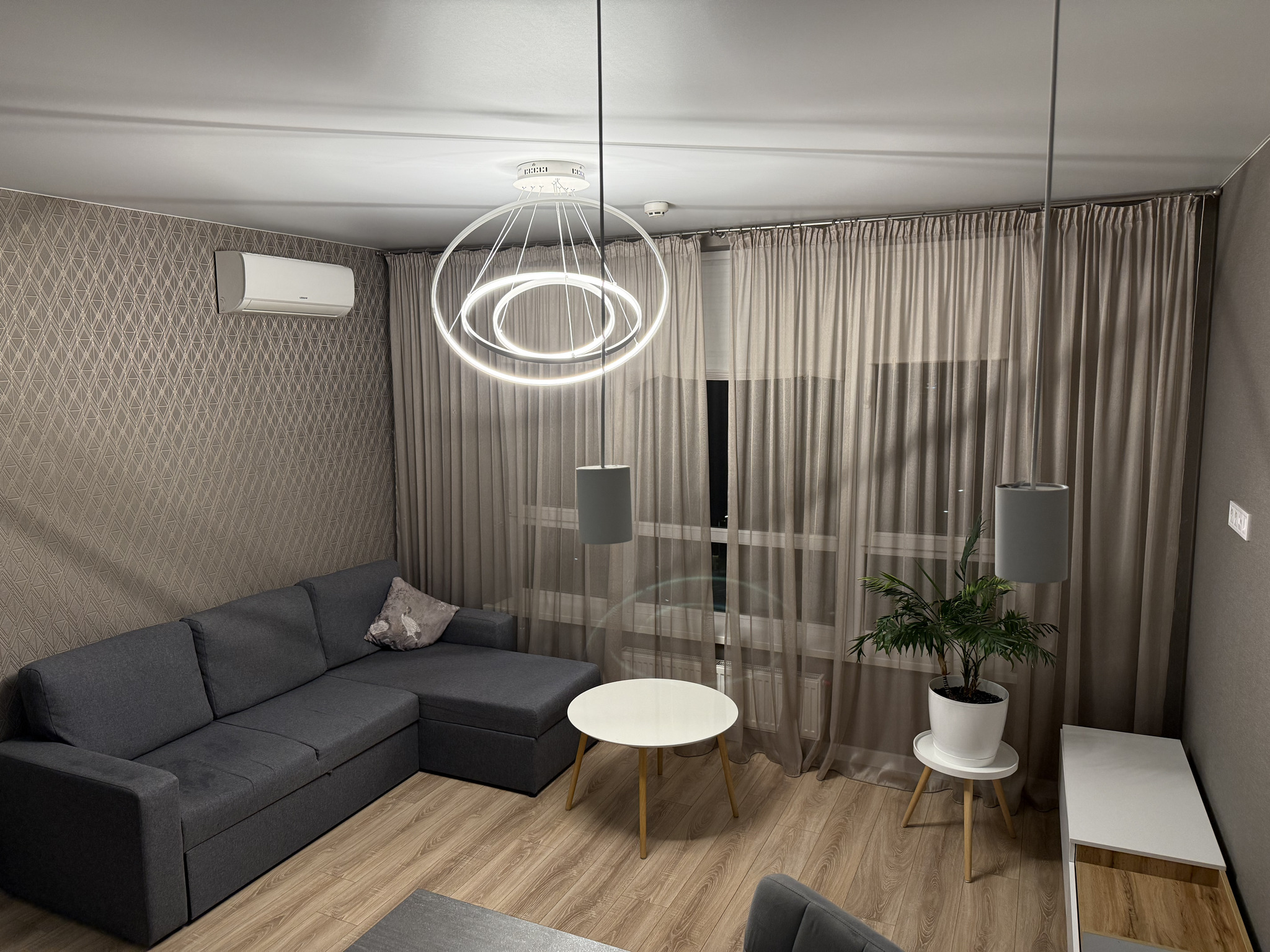 Продажа 1-комнатной квартиры 50.1 м², Каменская ул., 6