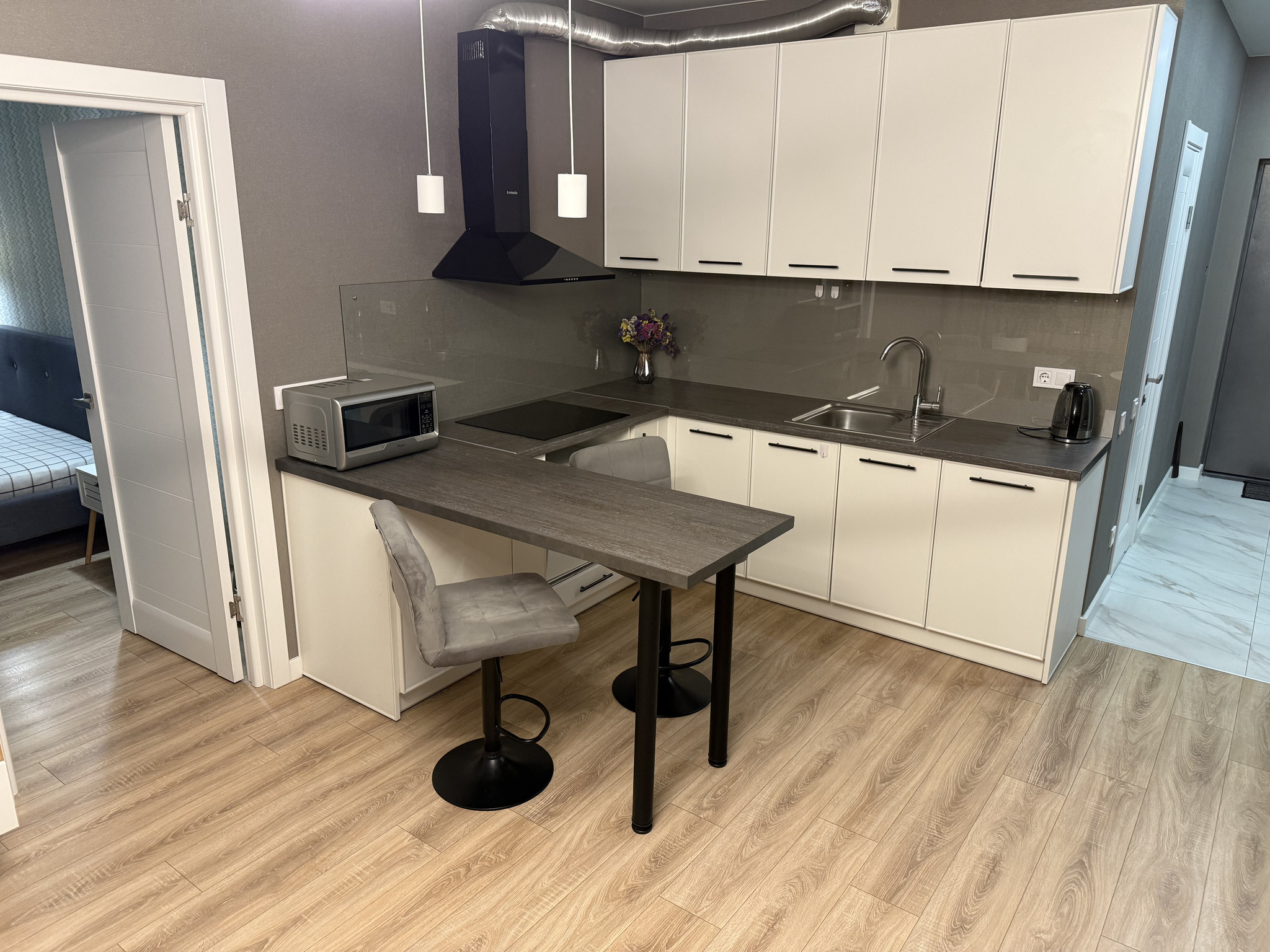 Продажа 1-комнатной квартиры 50.1 м², Каменская ул., 6