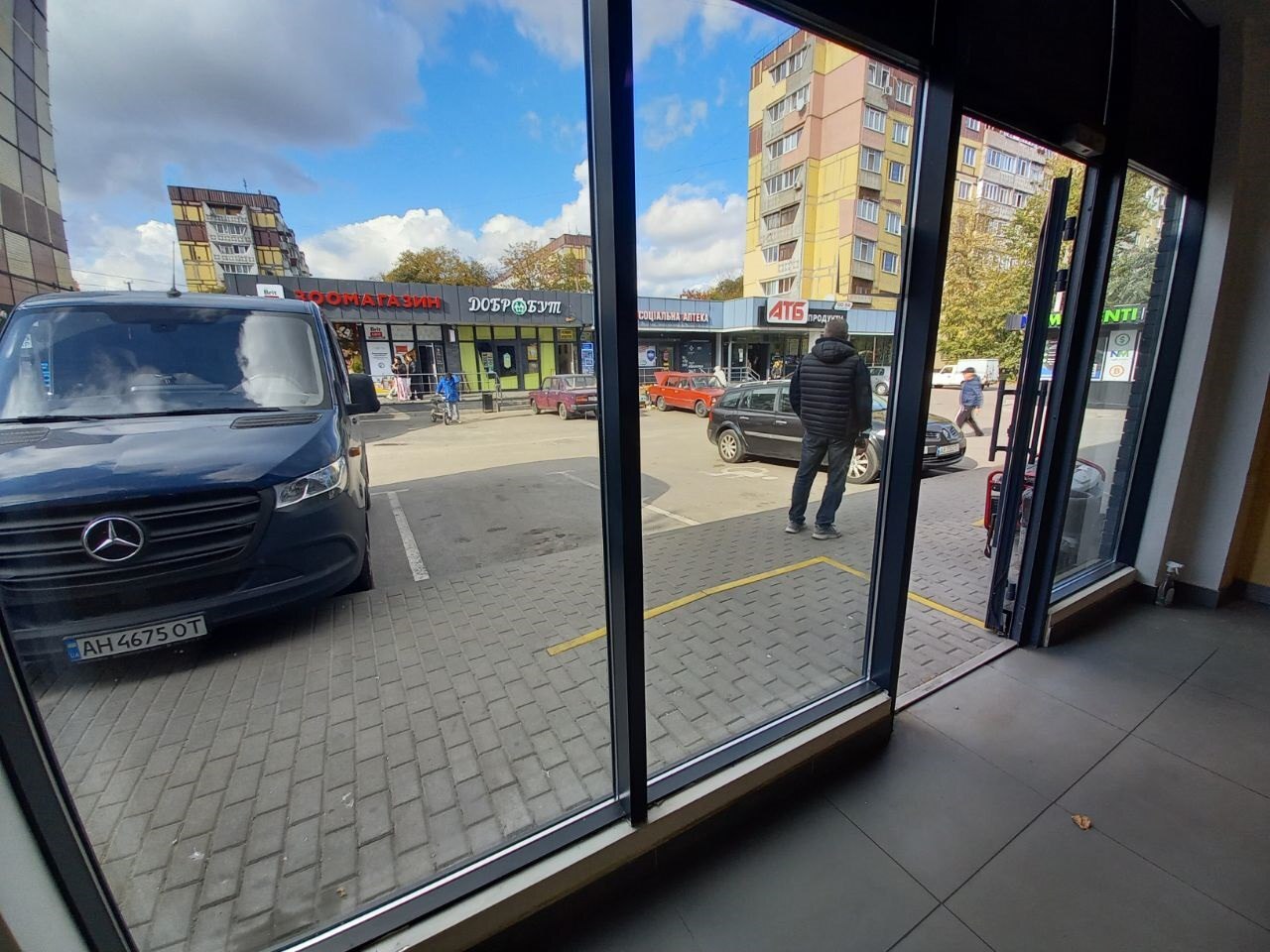 Аренда магазина 25 м², Вольный пер., 3