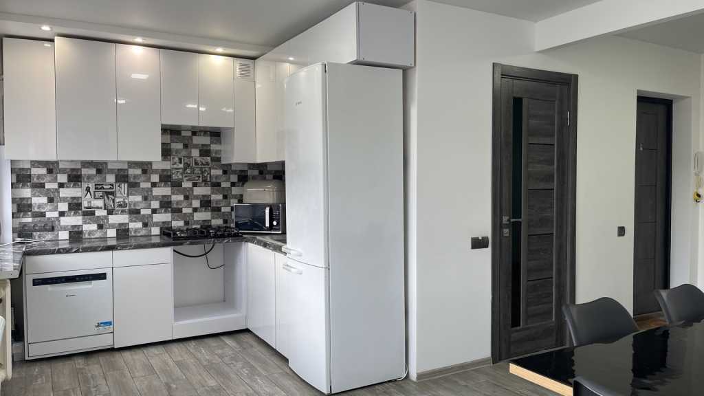 Продажа 2-комнатной квартиры 51.2 м², Заречанская ул.