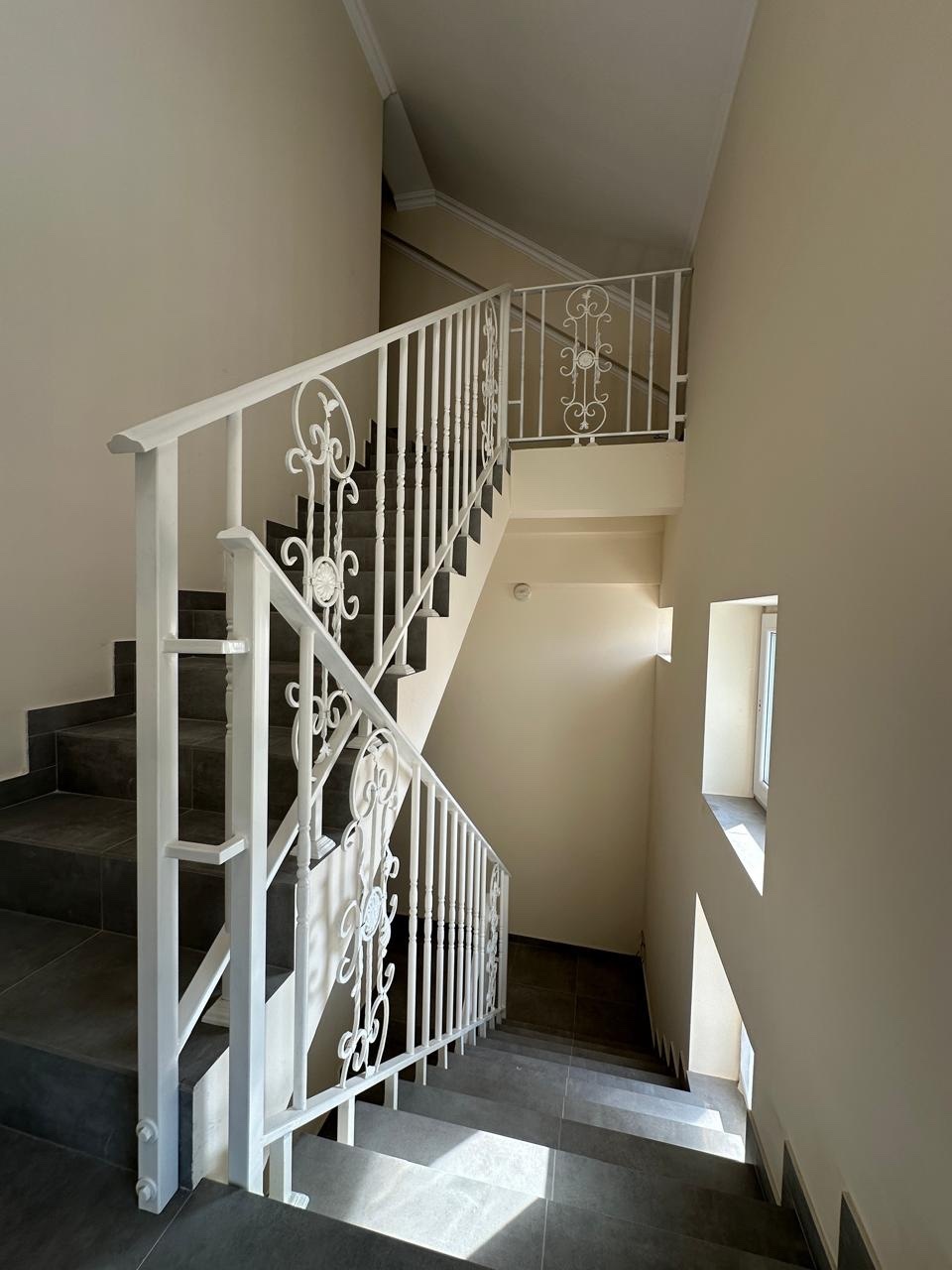 Продаж 1-кімнатної квартири 38 м², Кордонный пров., 25