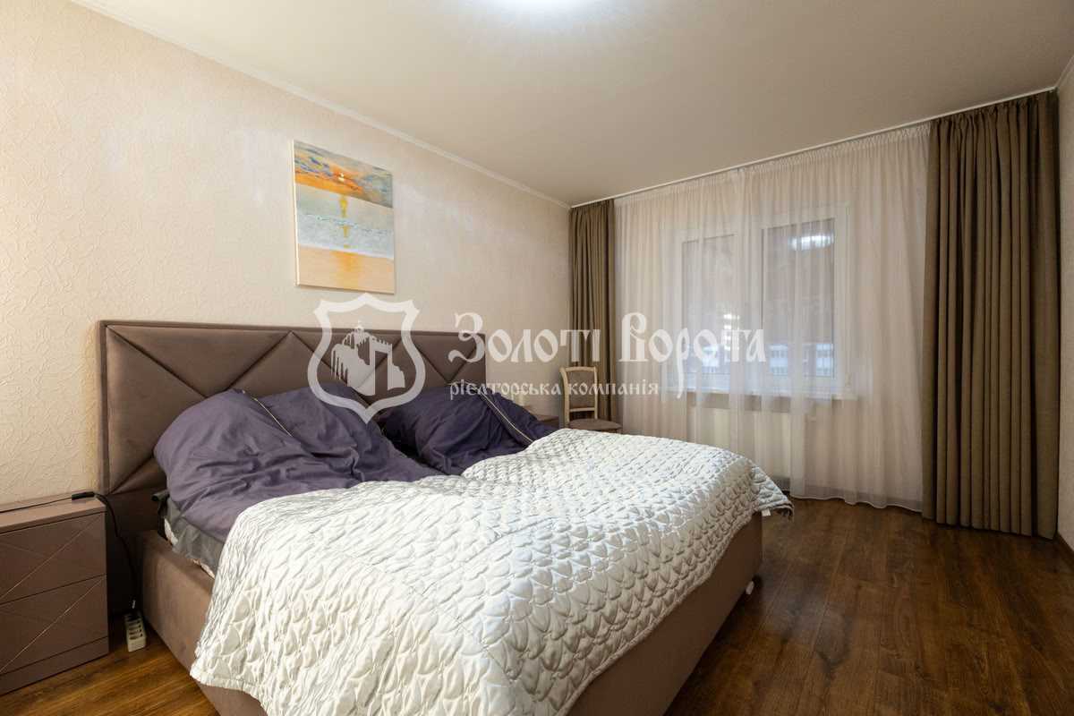 Продажа 3-комнатной квартиры 101.7 м², Балтийский пер., 3
