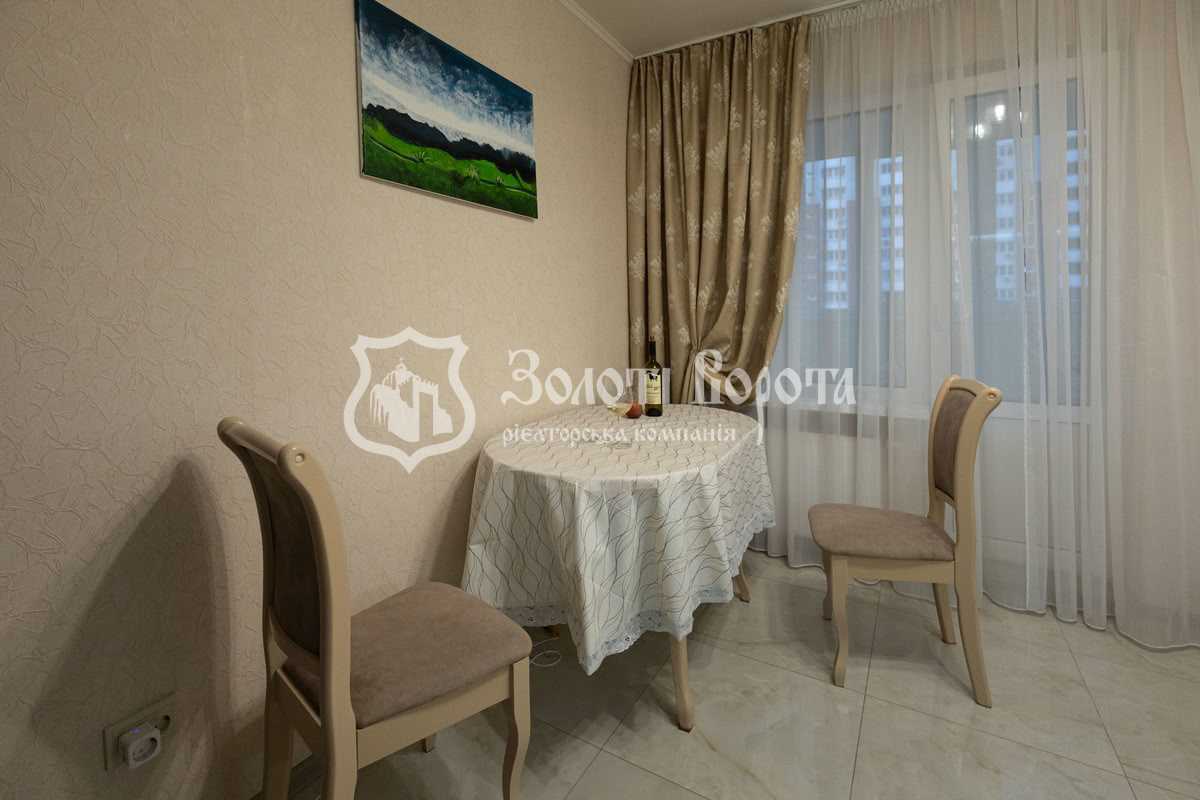 Продажа 3-комнатной квартиры 101.7 м², Балтийский пер., 3