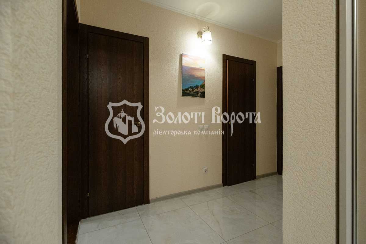Продажа 3-комнатной квартиры 101.7 м², Балтийский пер., 3