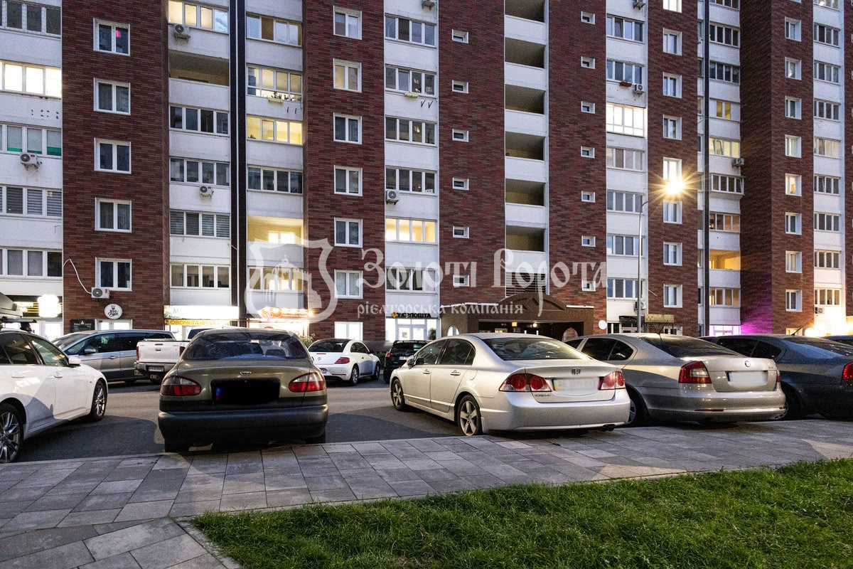 Продажа 3-комнатной квартиры 101.7 м², Балтийский пер., 3