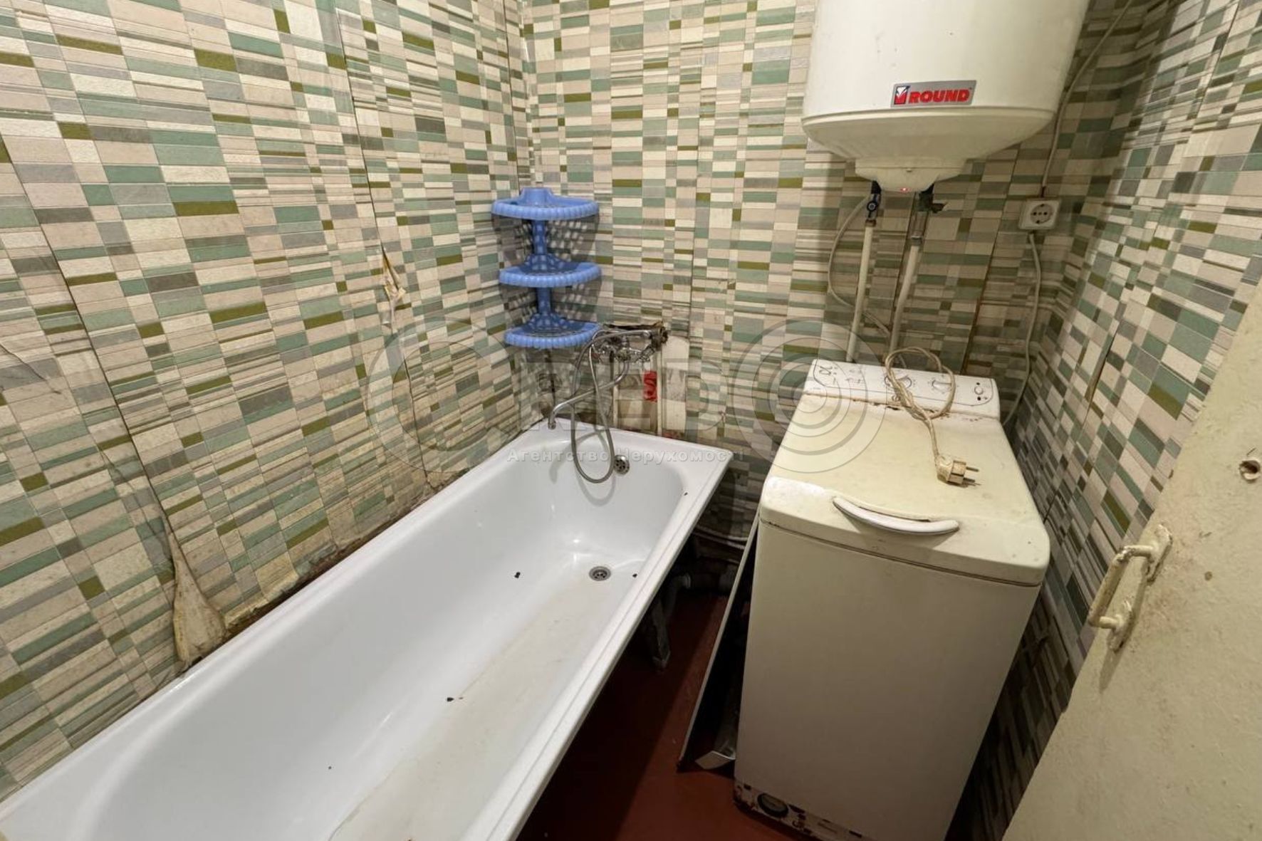 Продажа 3-комнатной квартиры 48 м², Соборности ул.