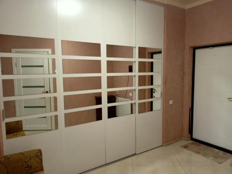 Продажа 2-комнатной квартиры 60 м², Львовская ул.