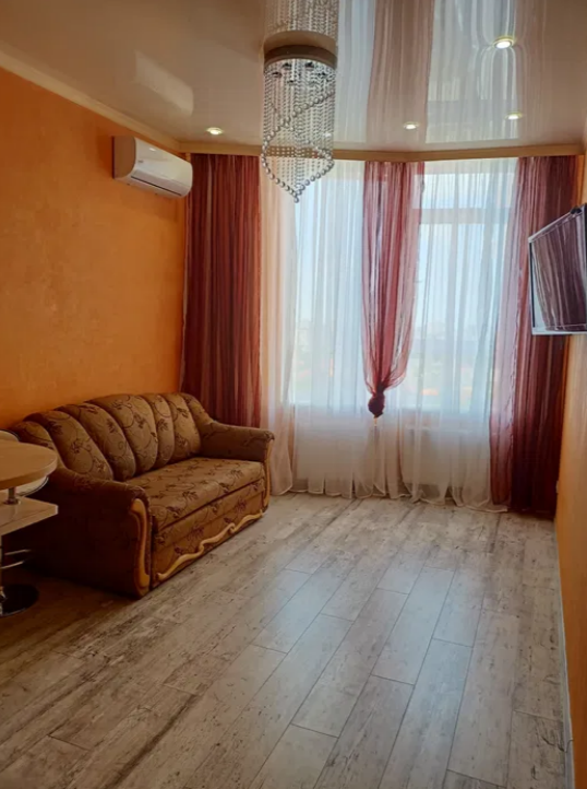 Продажа 2-комнатной квартиры 60 м², Львовская ул.