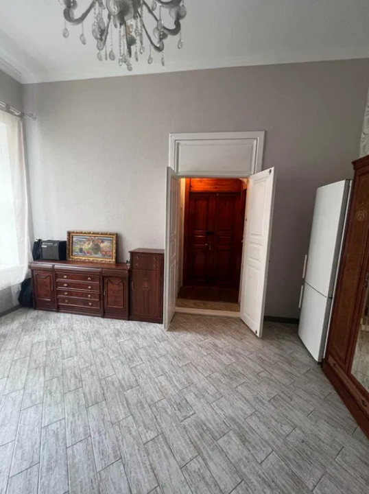 Продаж 1-кімнатної квартири 33 м², Прохоровская вул.