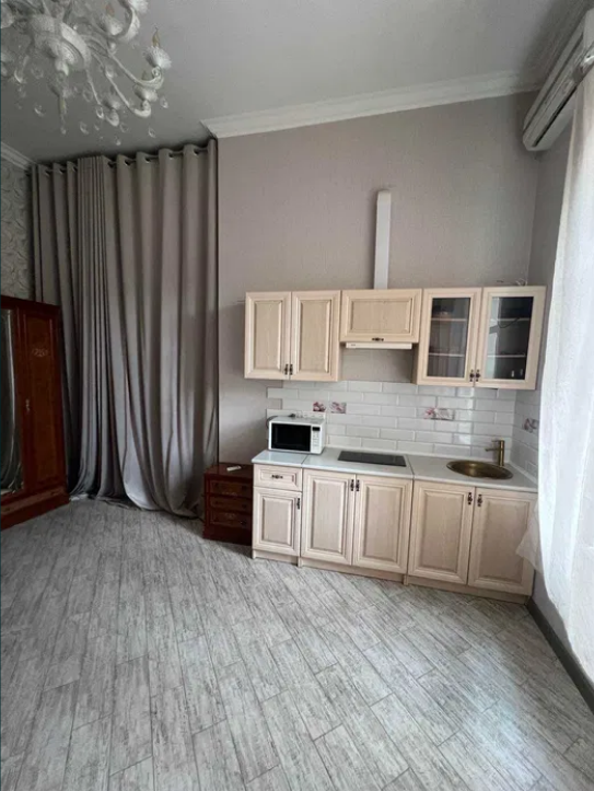 Продаж 1-кімнатної квартири 33 м², Прохоровская вул.