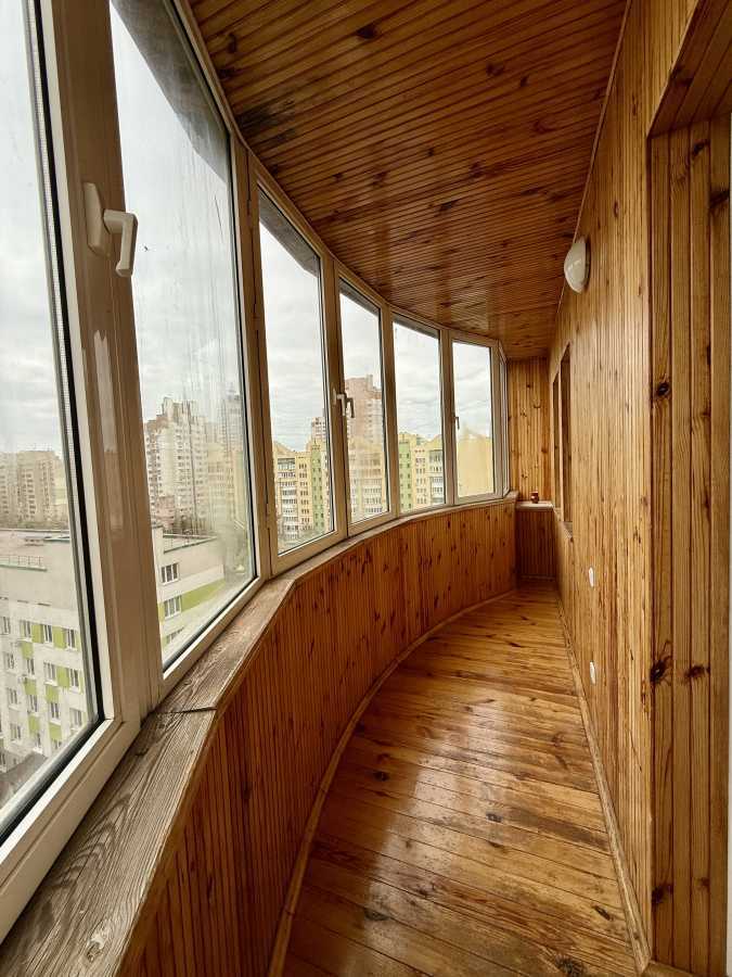 Аренда 3-комнатной квартиры 170 м², Героев Сталинграда просп., 16В