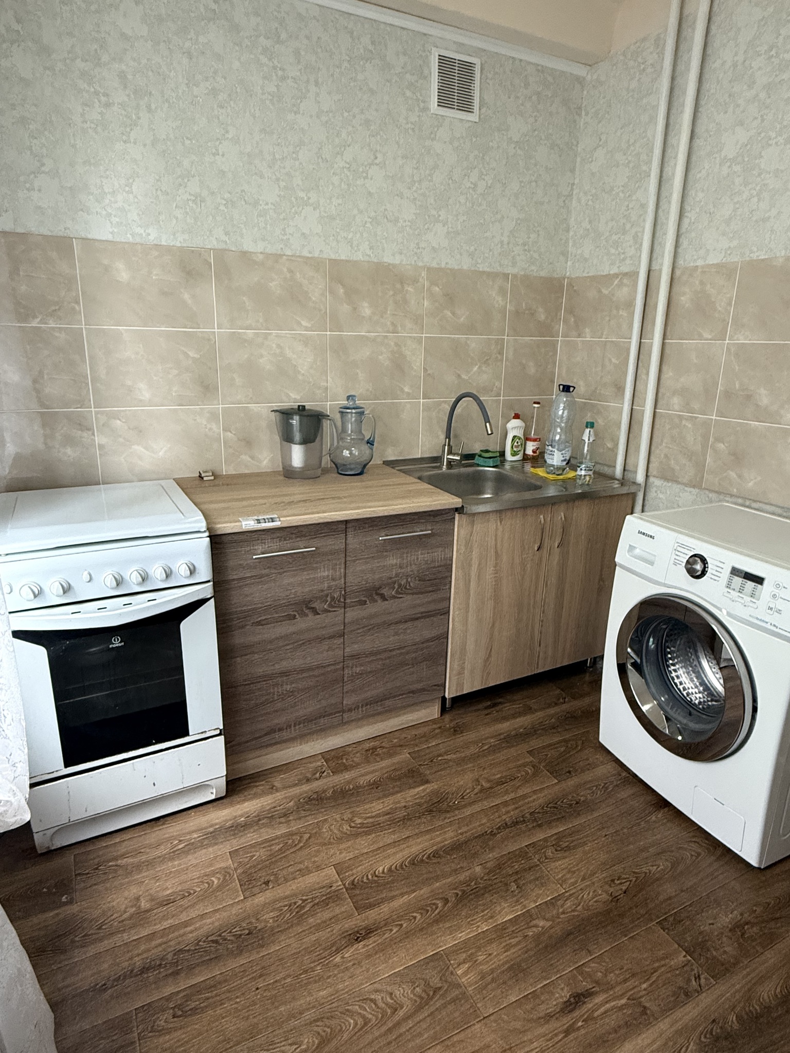 Аренда 4-комнатной квартиры 90 м², Сергея Синенко ул., 69