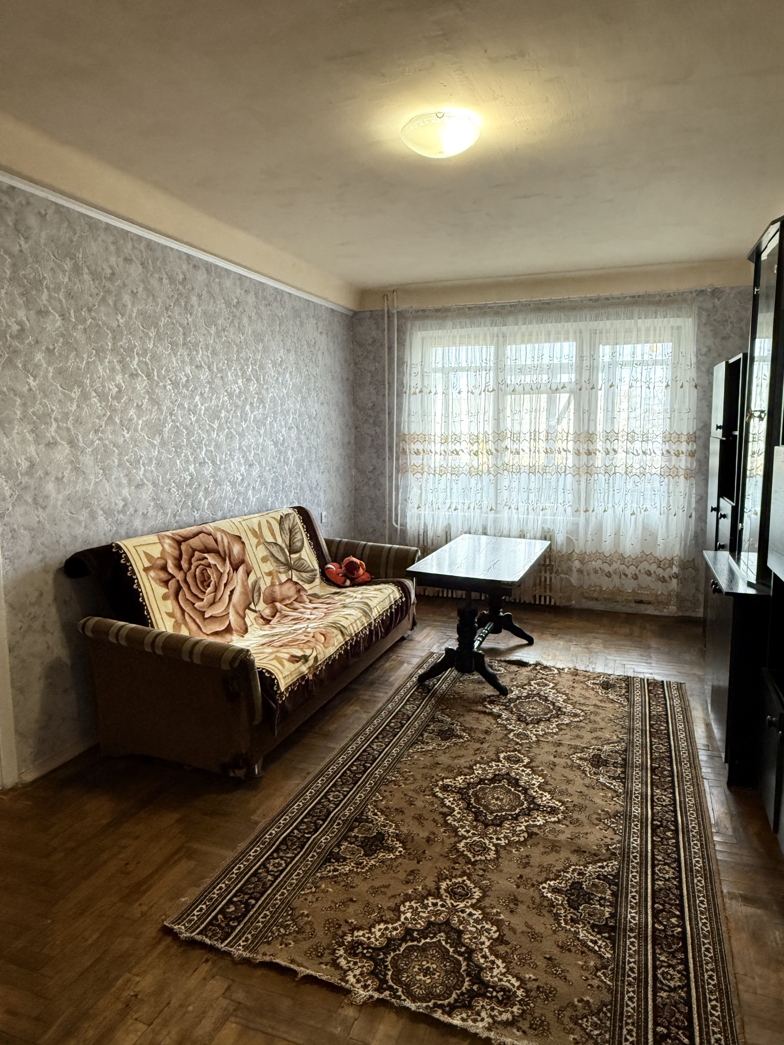 Аренда 4-комнатной квартиры 90 м², Сергея Синенко ул., 69
