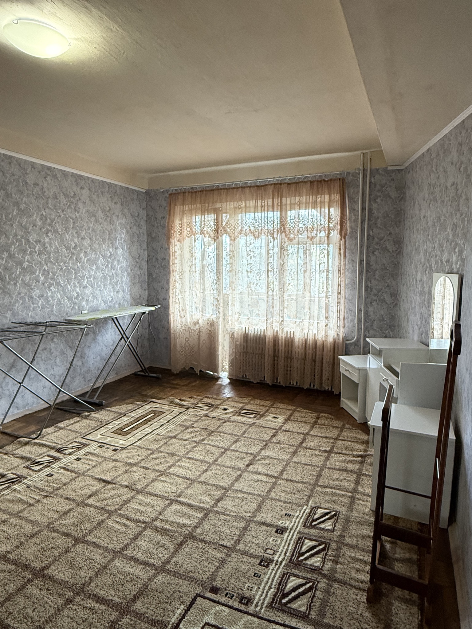 Аренда 4-комнатной квартиры 90 м², Сергея Синенко ул., 69