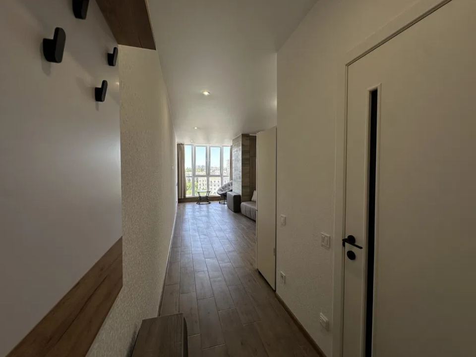 Продаж студії 28 м², Пішонівська вул.