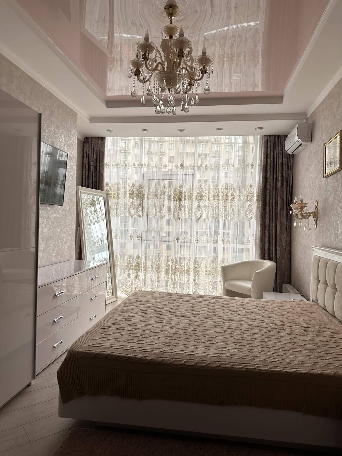 Аренда 2-комнатной квартиры 70 м², Жемчужная ул., ул.1 А