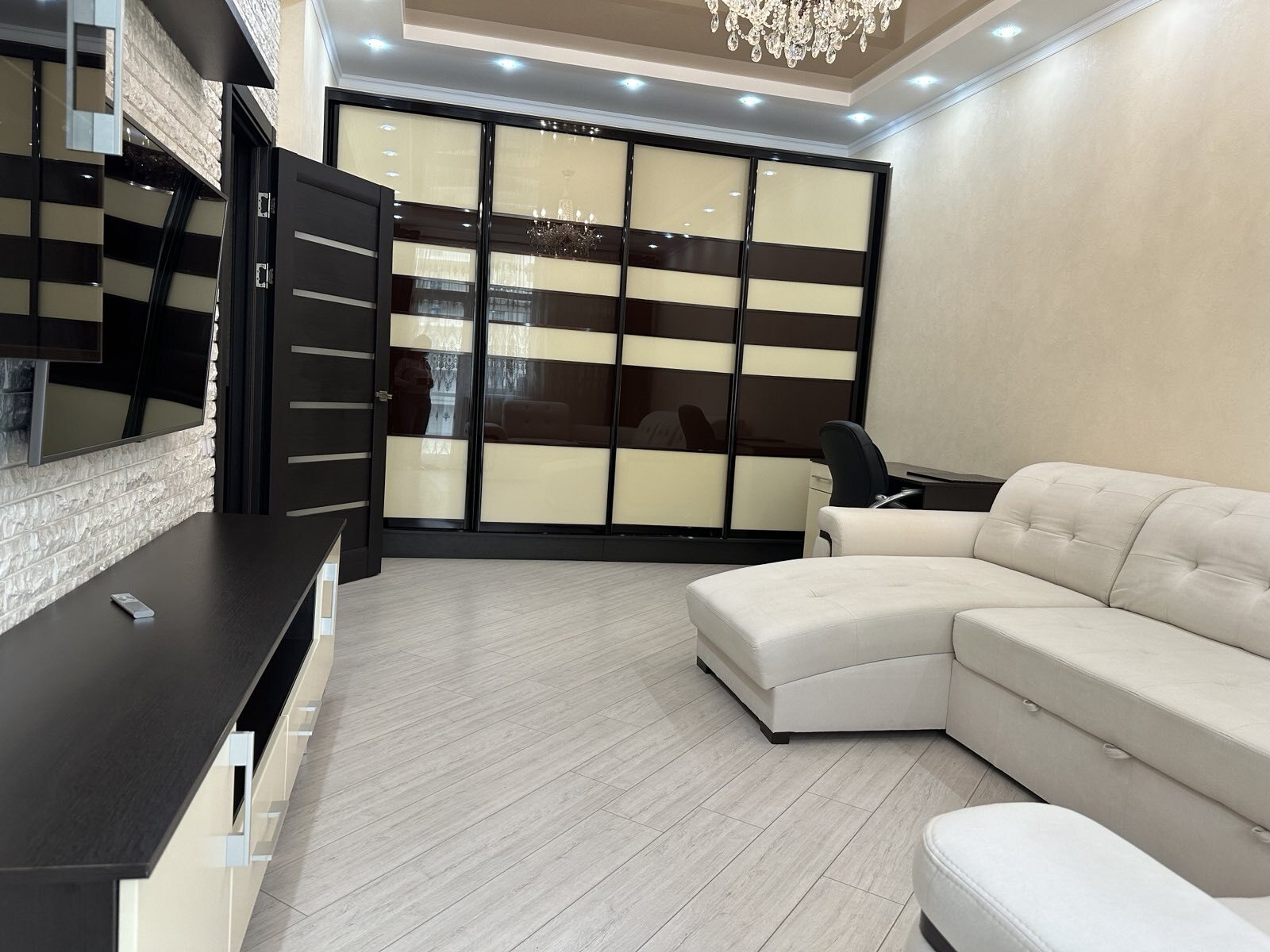 Аренда 2-комнатной квартиры 70 м², Жемчужная ул., ул.1 А