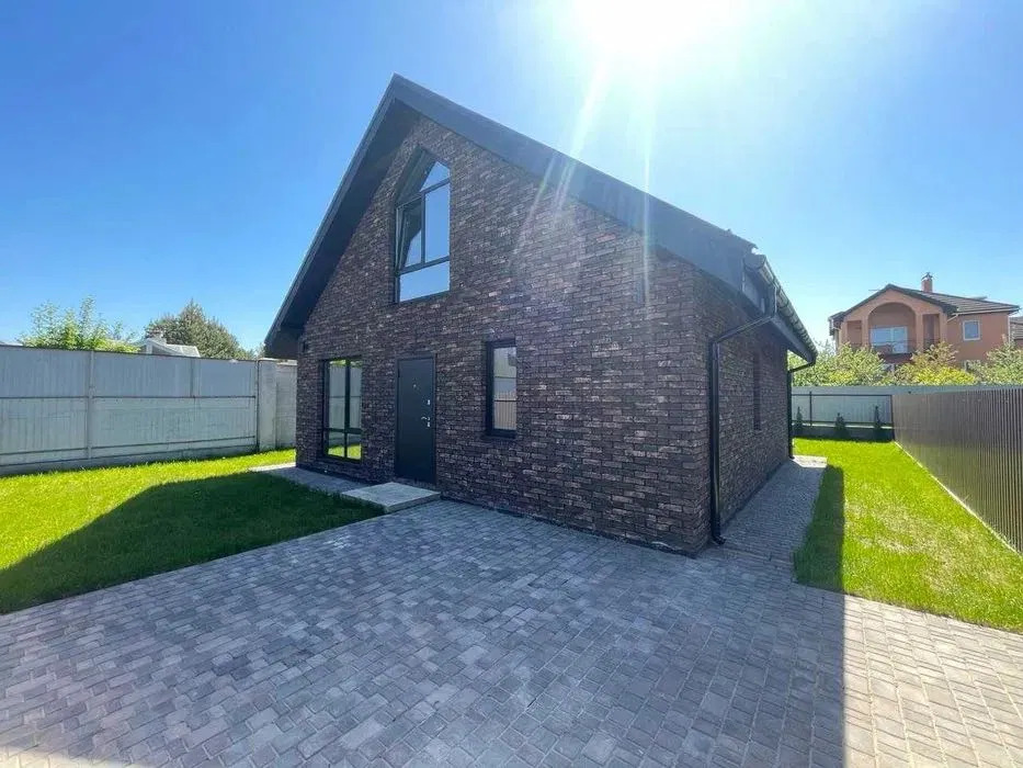 Продаж котеджу 121 м²