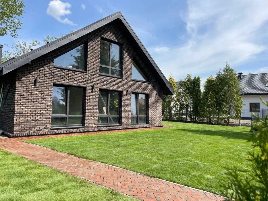 Продаж котеджу 121 м²