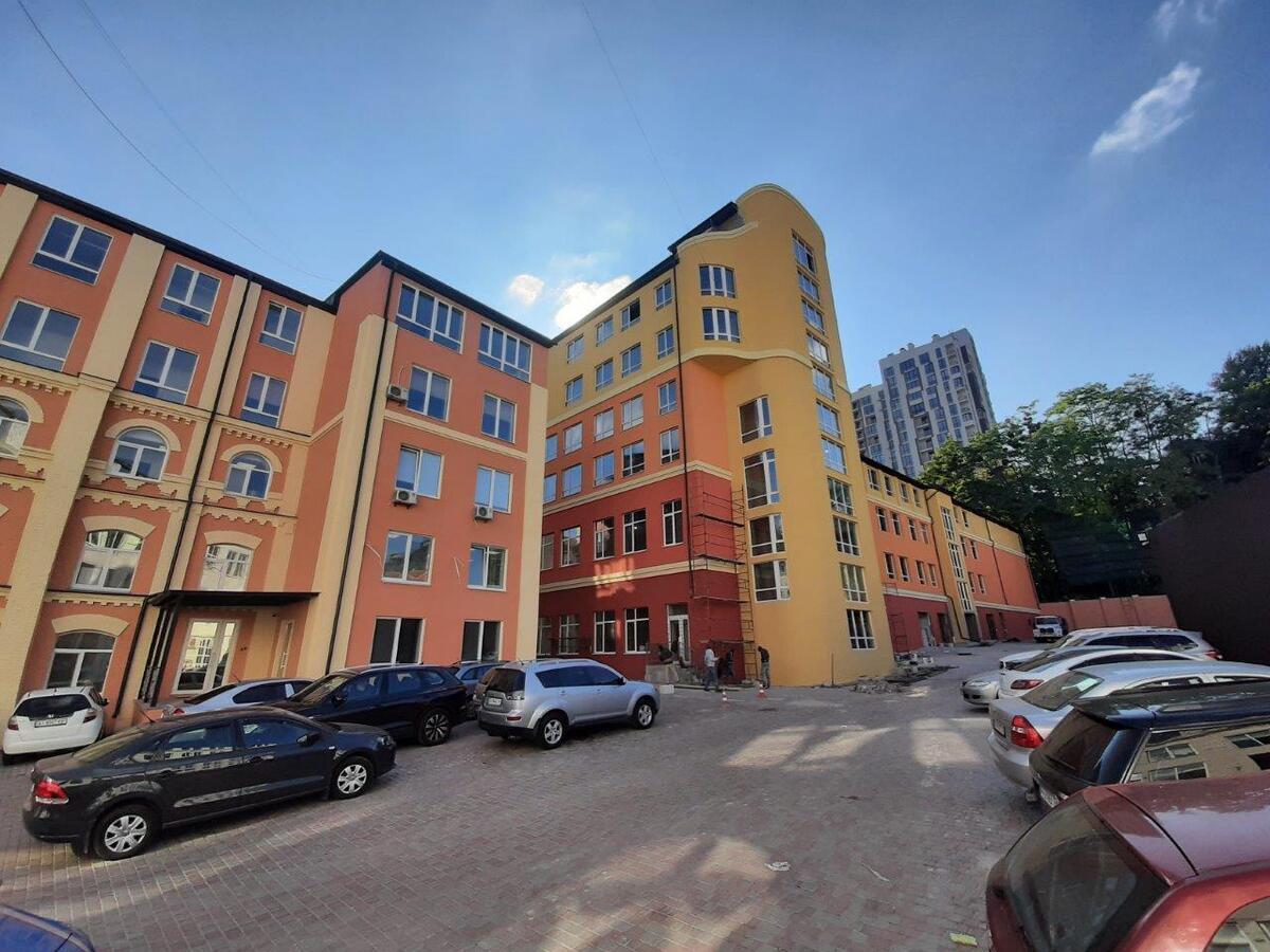 Оренда офісу 95 м², Глибочицька вул.