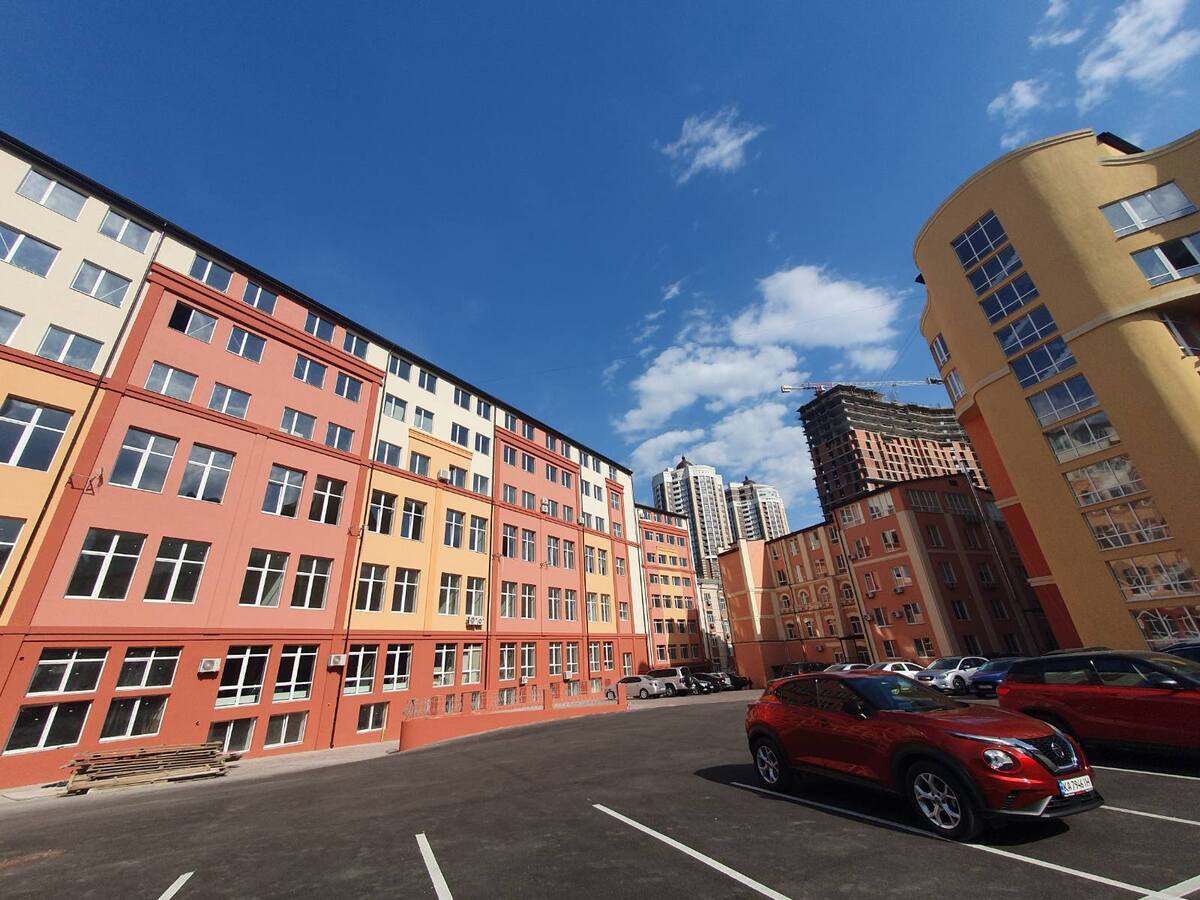 Оренда офісу 95 м², Глибочицька вул.