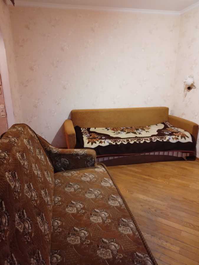 Оренда 1-кімнатної квартири 28 м², Жолудєва вул., 3А