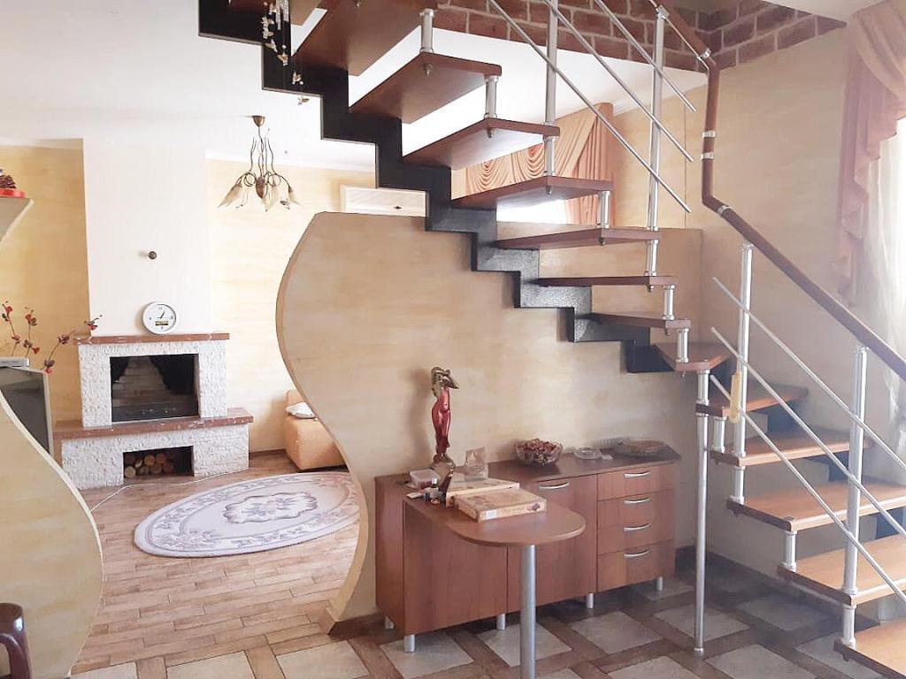 Продажа 4-комнатной квартиры 240 м², Маршала Говорова ул., 10Б