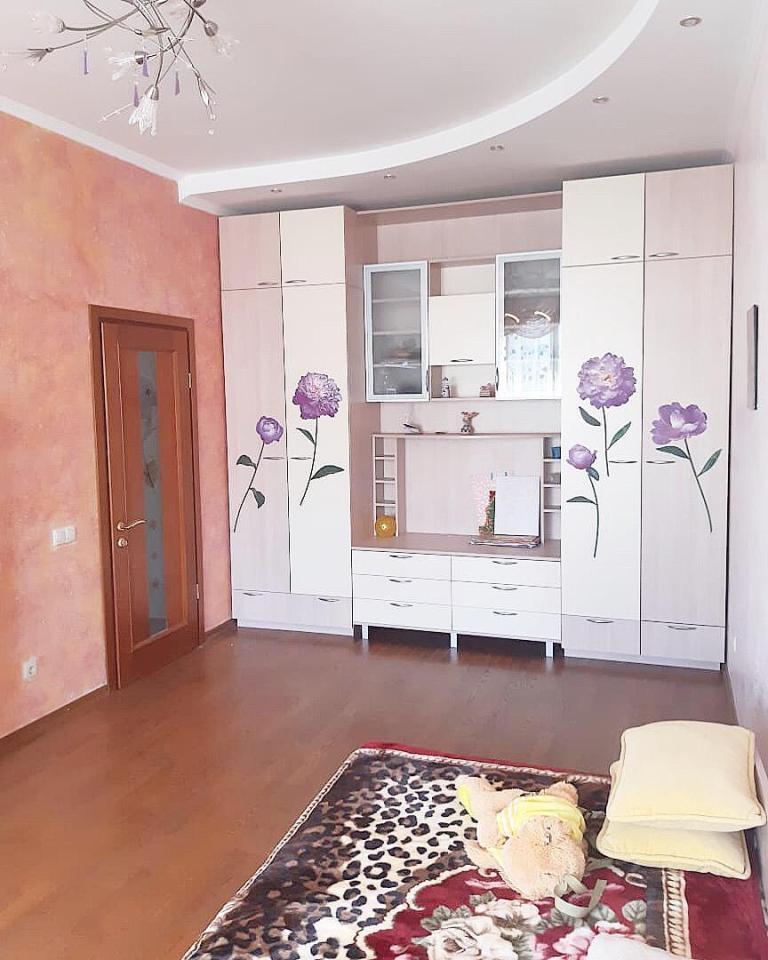 Продажа 4-комнатной квартиры 240 м², Маршала Говорова ул., 10Б