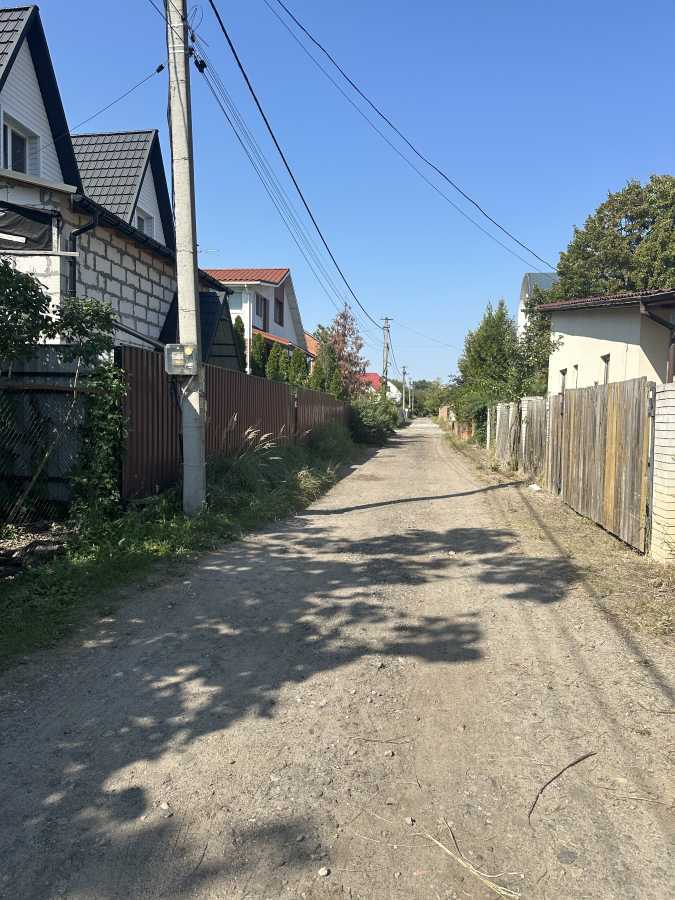 Продажа участка под индивидуальное жилое строительство 6 соток, Виноградная ул.