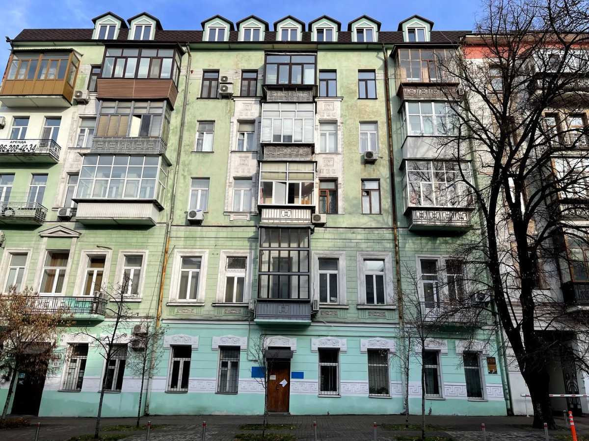 Продаж 2-кімнатної квартири 68 м², Інститутська вул., 13А