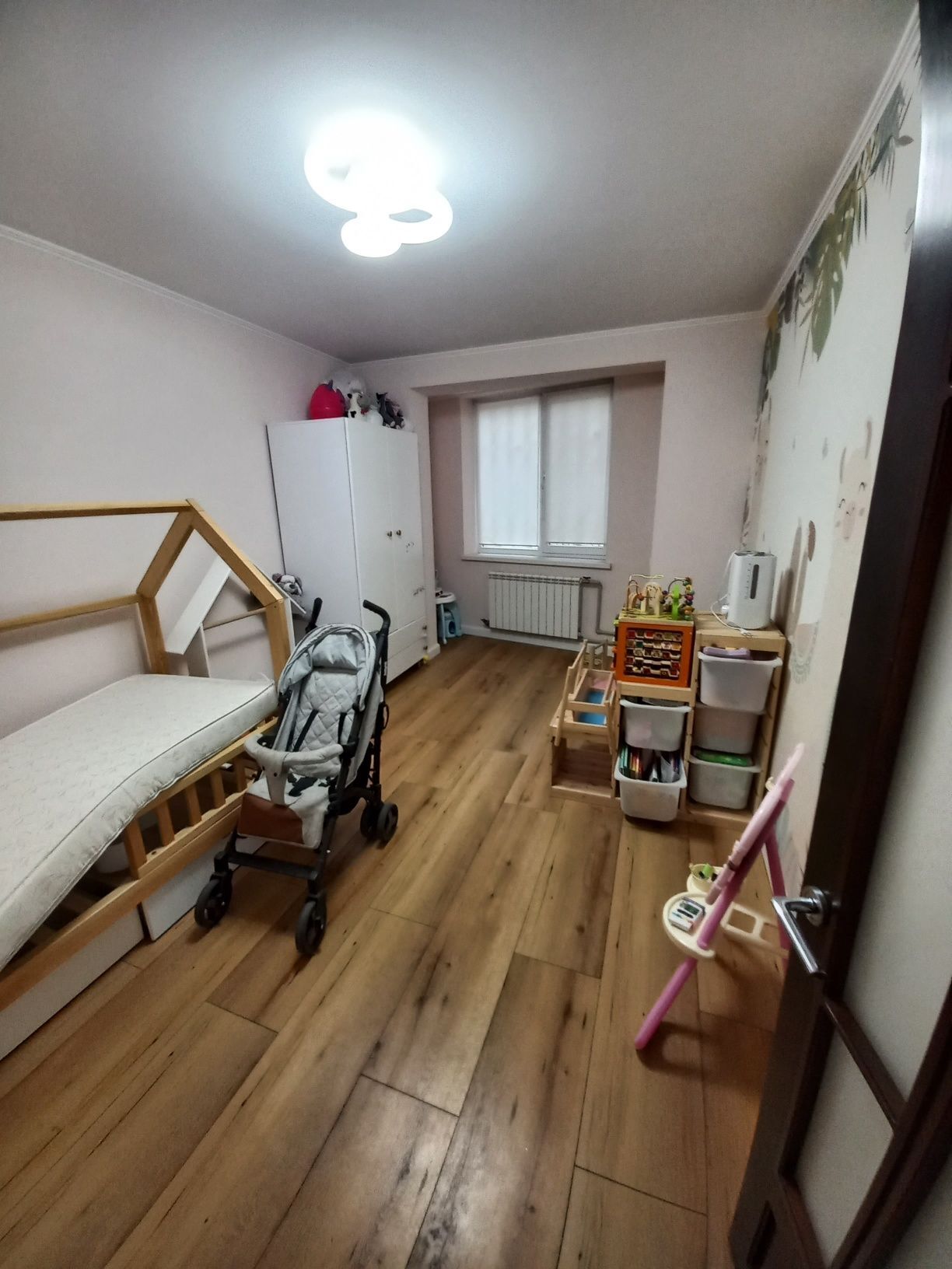Продажа 3-комнатной квартиры 63 м², Юбилейный просп., 53