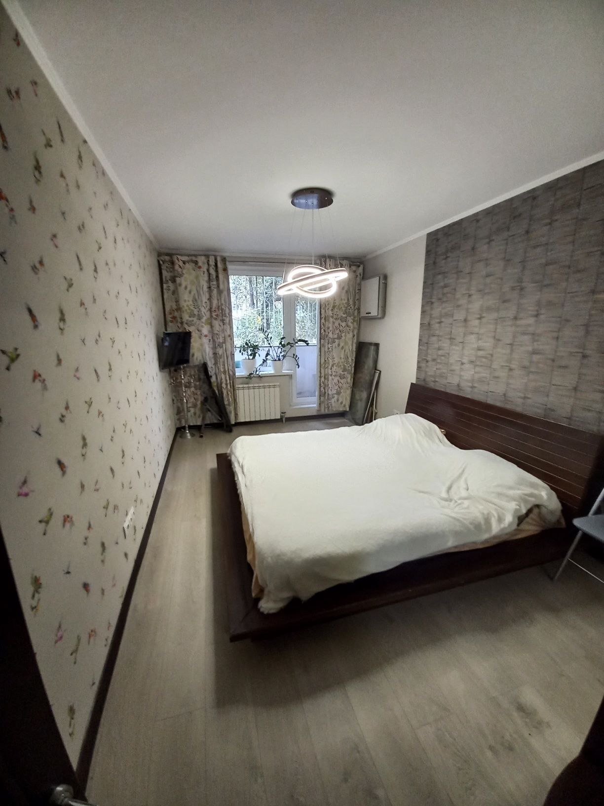 Продажа 3-комнатной квартиры 63 м², Юбилейный просп., 53